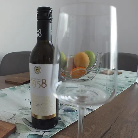 E&c Mall, Unirii Area 4* Bukarest