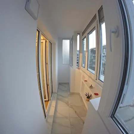 Apartament E&C Aparthotel Bucharest Mall, Unirii Area Bucureşti