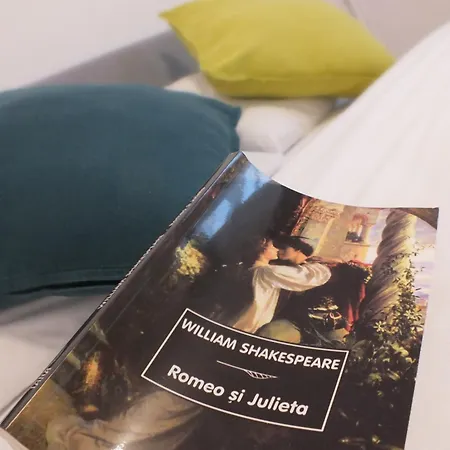 Apartment E&c Mall, Unirii Area Bucharest