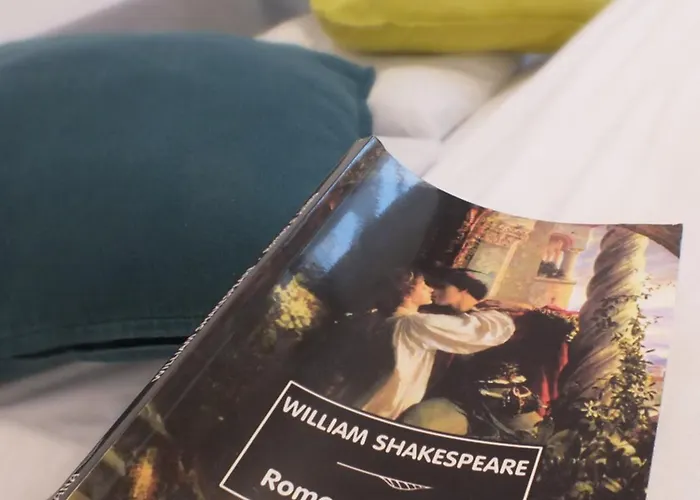 Apartment E&c Mall, Unirii Area Bucharest